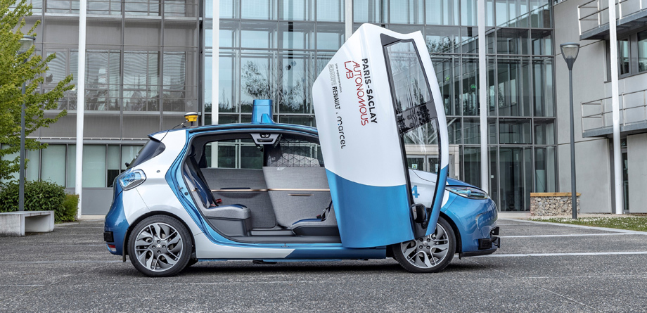 Фирма Renault начала опыт с автономными такси близ Парижа Авто и мото
