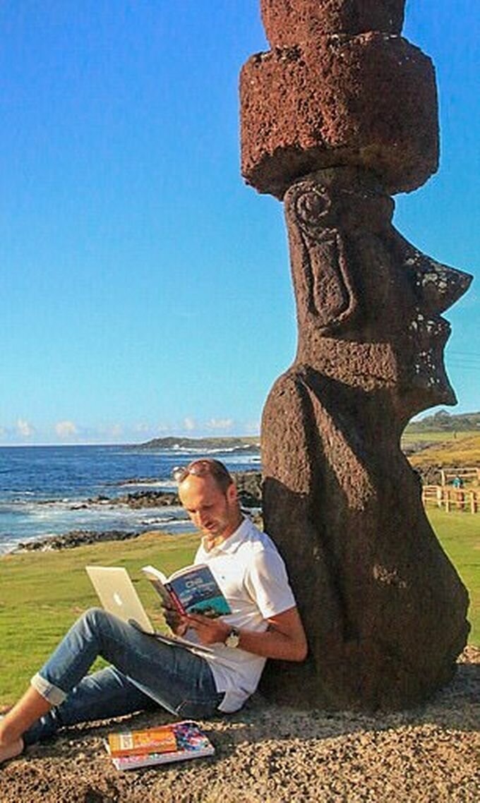 Древние реликвии острова Пасхи оказались под угрозой из-за туристов   Интересное