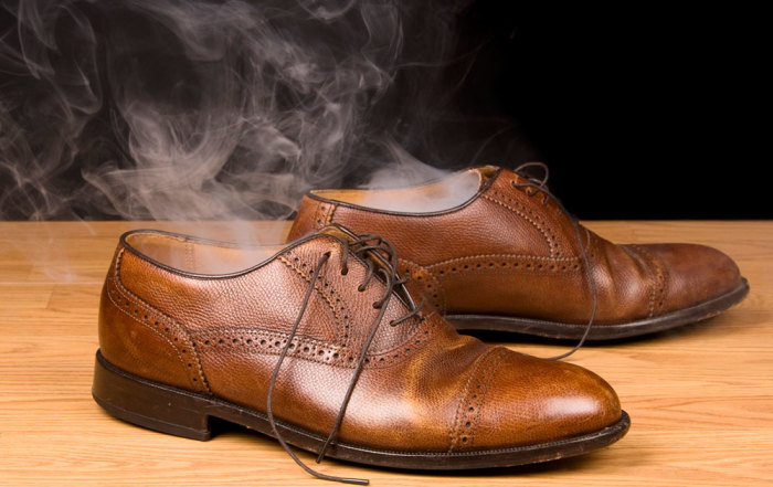 Как избавиться от неприятного запаха обуви Интересное