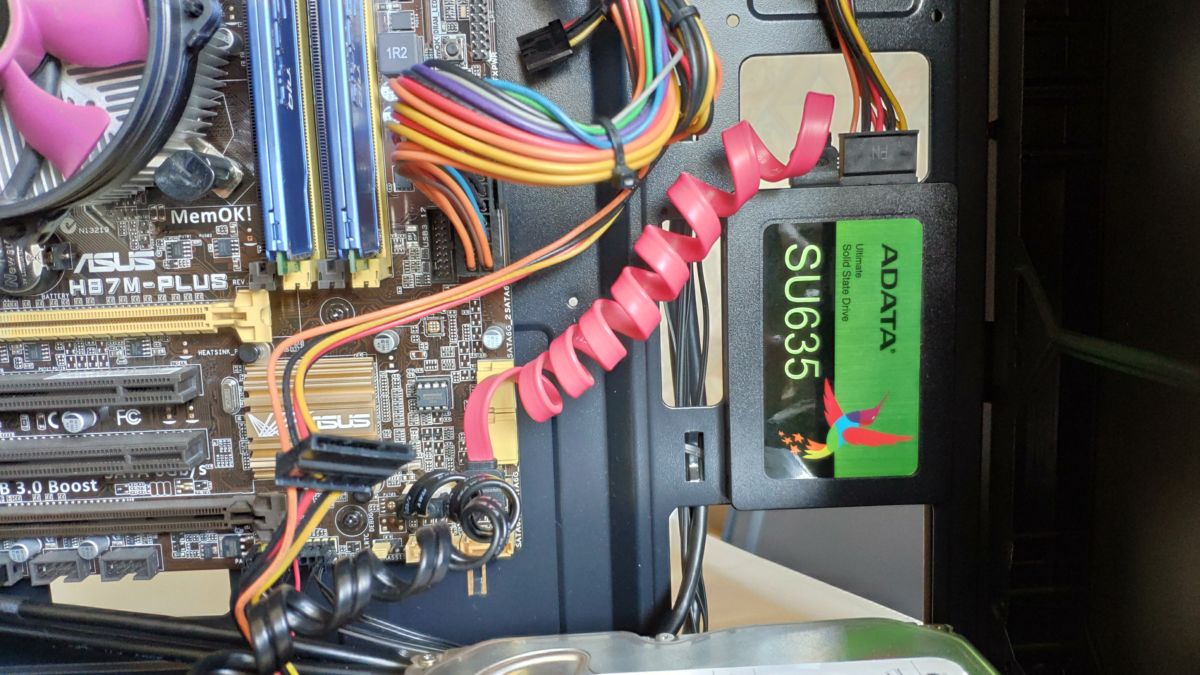 Как подключить SSD диск к компьютеру: пошаговая инструкция ssd,гаджеты,диск,жесткий диск,технологии